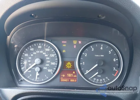 2006 BMW 325Xi from USA, damaged, VIN WBAVD13596KT79419